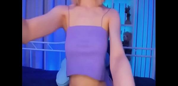  Blonde Babe Teased Every Soul That Watching